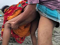 bangladeshi bowdi bends over for boyfriend's doggystyle pounding outdoors