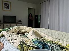 ali allure shares bed