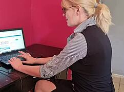 Hot blonde secretary giving blowjob at lunchtime