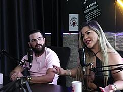 Sofreram preconceitos e quando estao com tesao fazem videos amadores seu casamento nao durou e no reality show