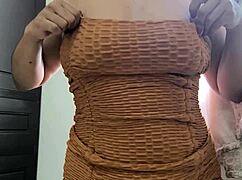 stepdaughter likes to bounce her ass until she come