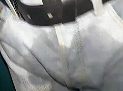 pañal orinado with jeans and multiple orgasmos