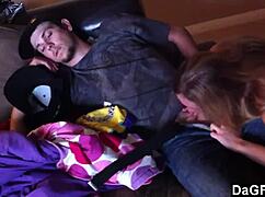 Morning Blowjob For Lucky Man!