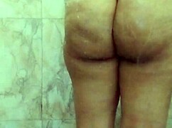 desi girlfriend fucks herself in bathroom