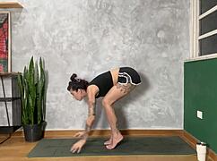 hot tat girl does yoga class at home