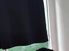 a camareira all exitada plays with her pussy for hotel client