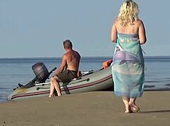 lady tourist and boatman fuck on beach