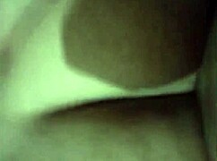 gordita colombiana de gran culo esta muy cachonda tiene sexo duro con su vecino